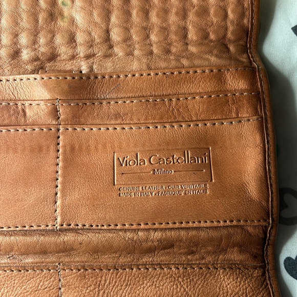 VIOLA CASTELLANI MILANO brownish/orange studded genuine leather wallet. - Picture 11 of 11